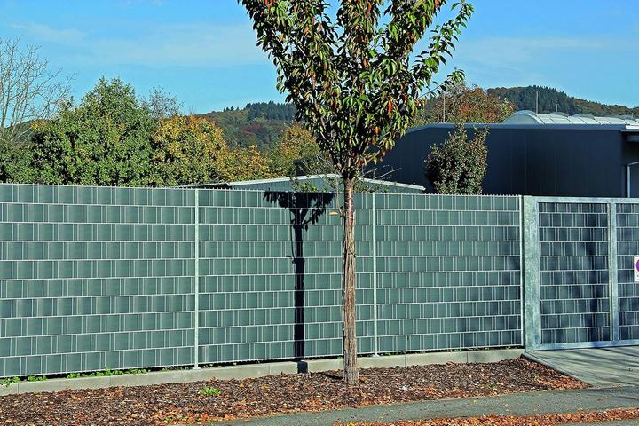 Actual product image Alberts Privacy strip height 190 mm anthracite RAL 7016 roll with 50 metres