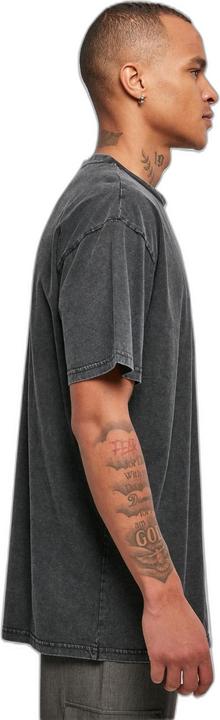 Actual product image Urban Classics Oversized Small Embroidery Tee (L, M)