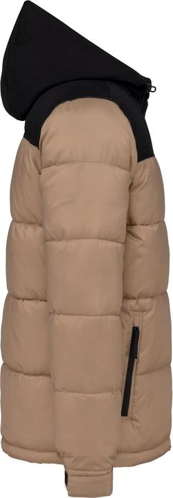 Nero, Sabbia bagnata