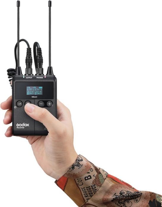 Actual product image Godox UHF Wireless & Lavalier Microphone TYPE-C Port(5V)