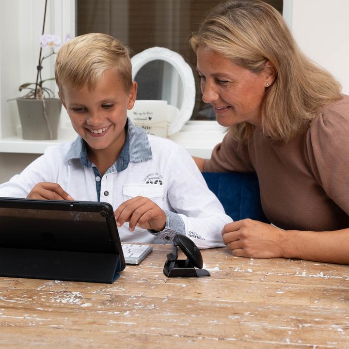 Actual product image R-Go Tools R-Go Mouse Twister ergonomic ambidextrous USB and Bluetooth bw (Cable, Wireless)