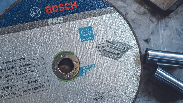 Produktbild Bosch Professional Zubehör PRO Stainless Steel Trennscheibe, 180 x 3 x 22,23 mm