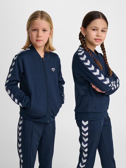 Image du produit hummel Hmljr Archive Reg Poly Zip Jacket (26, 28)