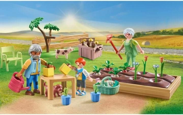 Actual product image Playmobil 71443 Idyllic vegetable garden with the grandparents (71443, Playmobil Country)