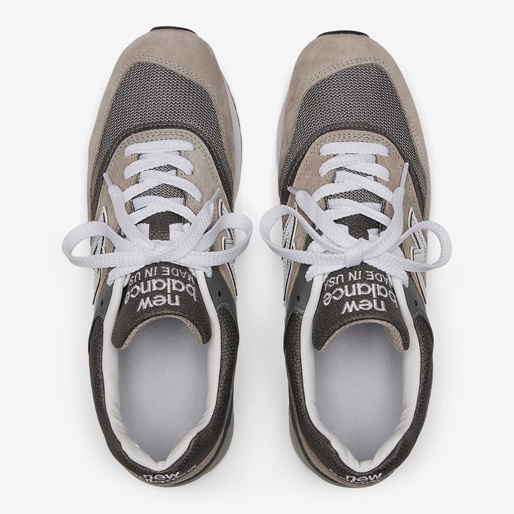 Produktbild New Balance U997GY (36)
