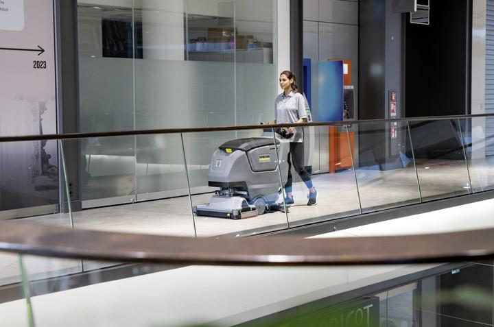 Produktbild Kärcher Karcher B 50 W Bp 115Ah+R55+Do+Rin+AF 1. 533-251.0 (Scheuersaugmaschine)