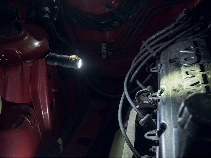 Image du produit ArmyTek Prime C1 Pro Warm Mini-lampe de poche avec porte-clés, avec clip ceinture Alimentée par batterie 1 (6.70 cm, 1000 lm)