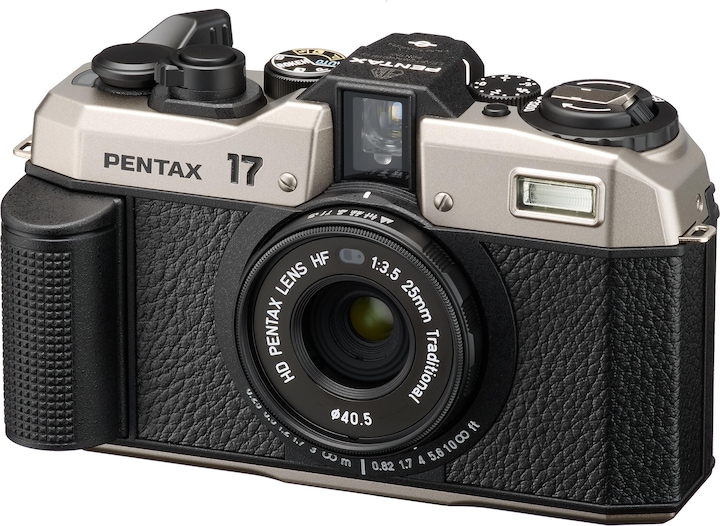 Pentax 17