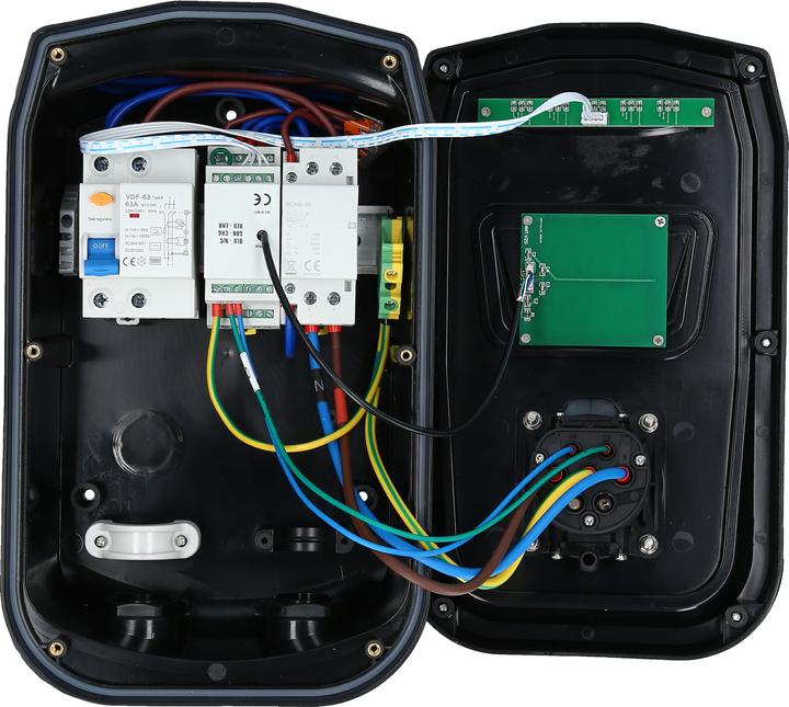 Actual product image KS Tools efuturo wallbox with type 2 power socket, single phase, with RFID access (Type 2, 3.70 kW, 16 A)