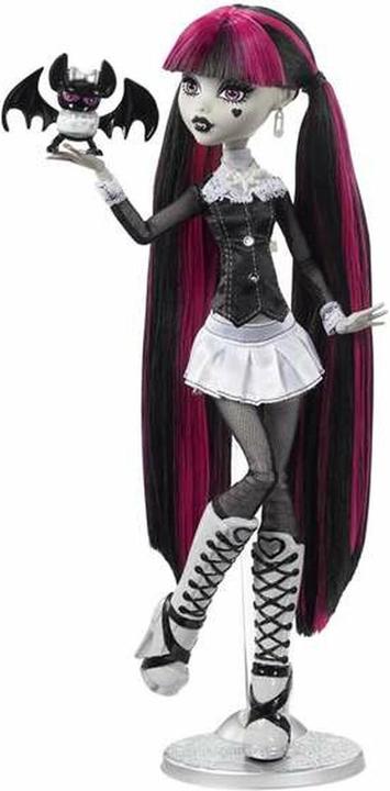 Monster High B&W Draculaura