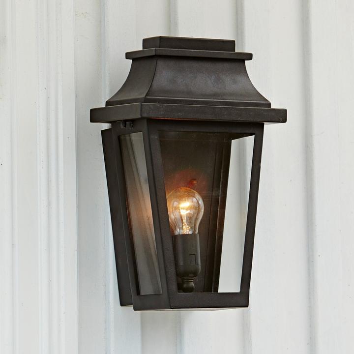 Produktbild Loberon Aussenwandlampe Toledo schwarz (E27, IP44)