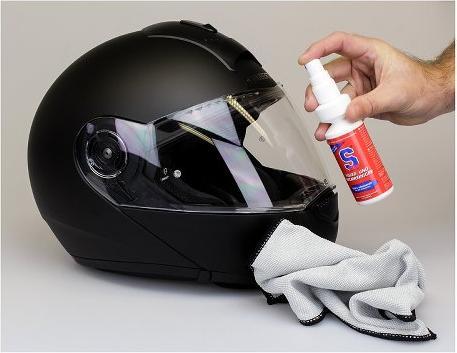 Immagine prodotto S100 Visiera e pulitore per casco (100 ml)