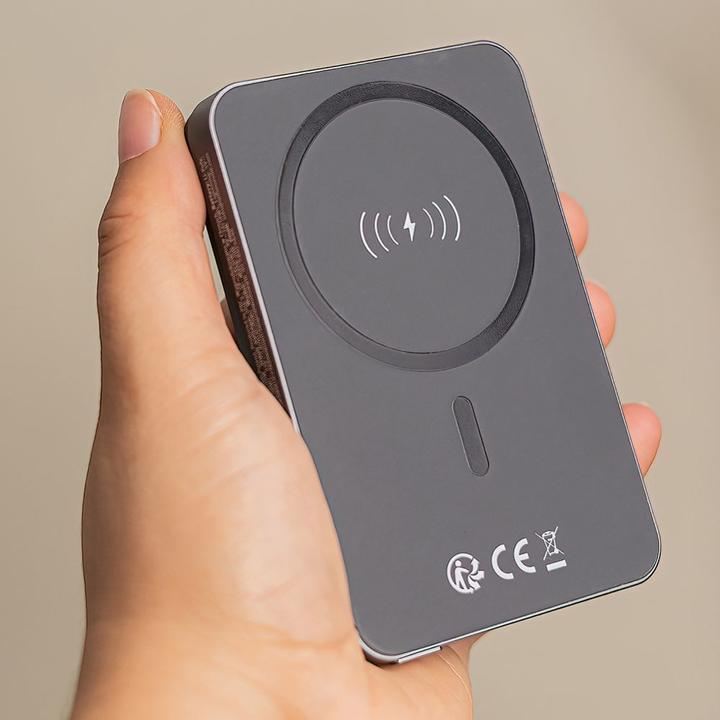 Immagine prodotto Forever power bank wireless MATB-200 20W PD 5000 mAh magnetico nero (5000 mAh, 20 W, 18.50 Wh)