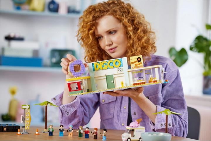 Image du produit LEGO Ideas BTS Dynamite (21339, LEGO Ideas, LEGO difficiles à trouver)