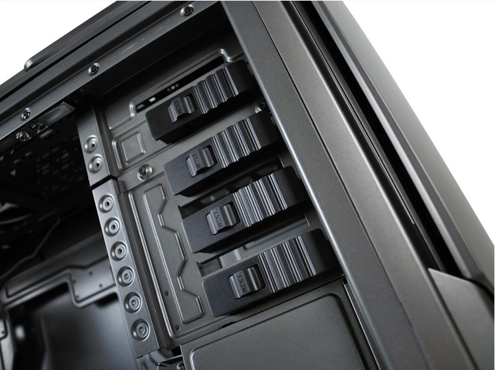 Produktbild NZXT Phantom 820 USB 3.0 - gunmetal (ATX, mATX, E-ATX, XL-ATX)