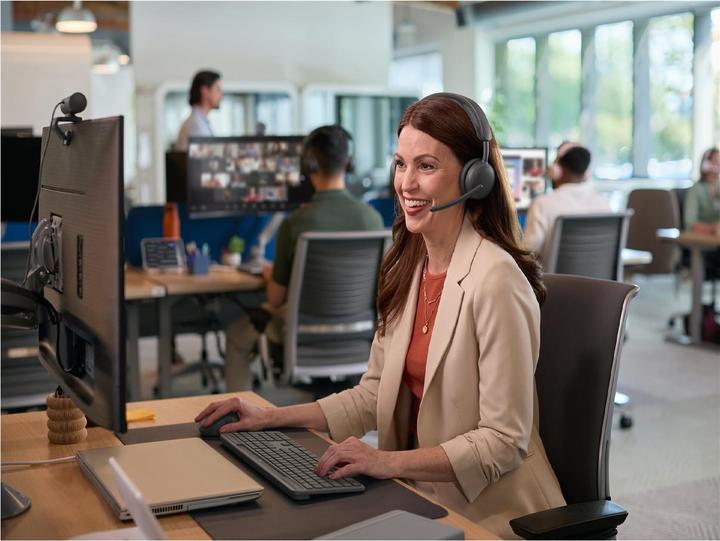 Actual product image Logitech 920-013773, RF Wireless + Bluetooth, QWERTZ, Graphite (DE, Wireless)