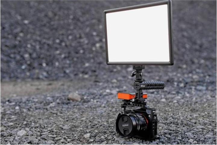 Actual product image Newell Air 650i (Surface luminaire)