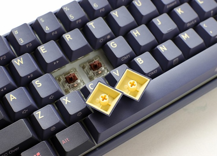 Image du produit Ducky One 3 Cosmic Blue Mini Gaming Keyboard, RGB LED - MX-Red (DE, Filaire)