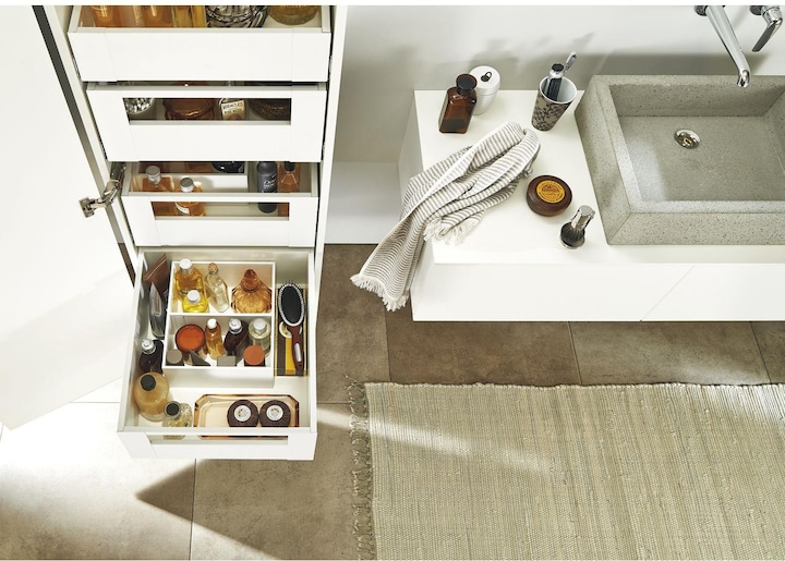 Produktbild Blum Space Tower Legrabox pure mit Reling TK 40kg NL550mm KB 600mm Seidenweiss