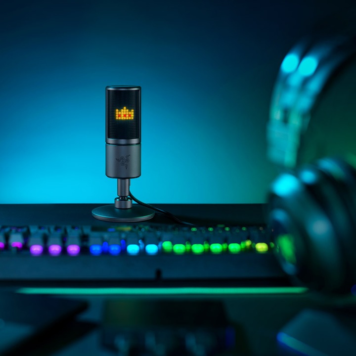 Actual product image Razer Seiren Emote