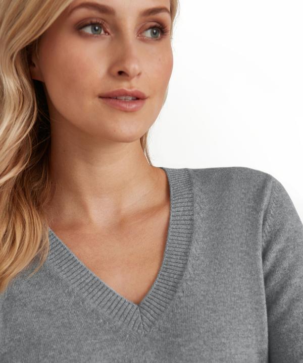Actual product image Falke LU Classic V-Neck w (M)