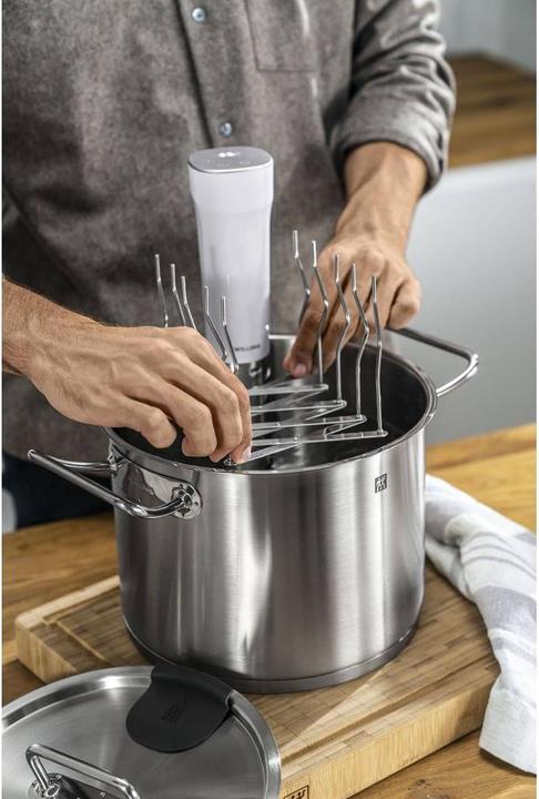 Actual product image Zwilling Enfinigy sous vide rack, stainless steel 15-47cm