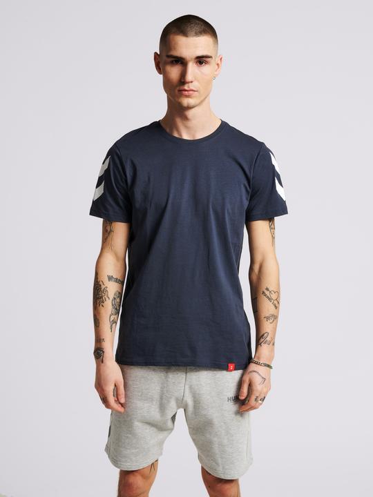 Immagine prodotto hummel Maglietta Legacy Chevron (XS)