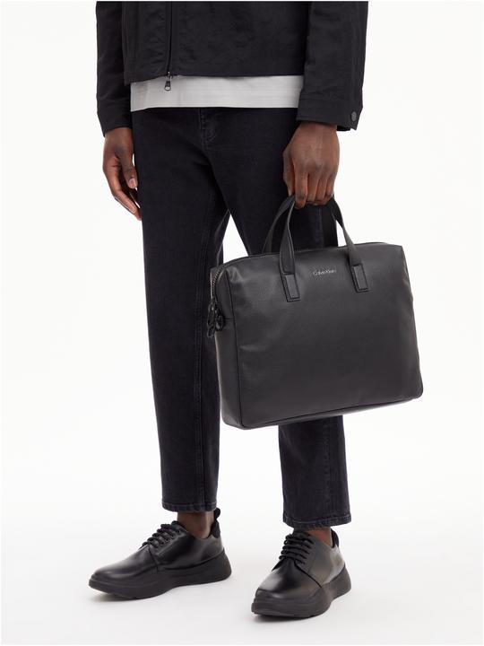 Image du produit Calvin Klein Serviette CK Must Laptop Bag SP23 (51% POLYESTER RECYCLÉ, 49% POLYURÉTHANE)