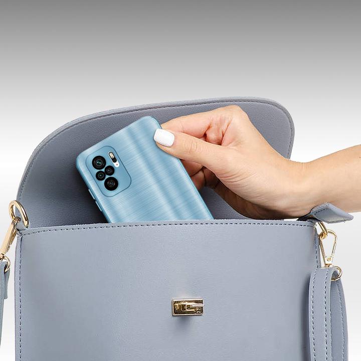 Actual product image Cadorabo Case for Xiaomi RedMi NOTE 10 4G / RedMi NOTE 10S in TPU Brushed Camera Protector LM160 Style (Xiaomi Mi Note 10, Xiaomi Redmi Note 10S)