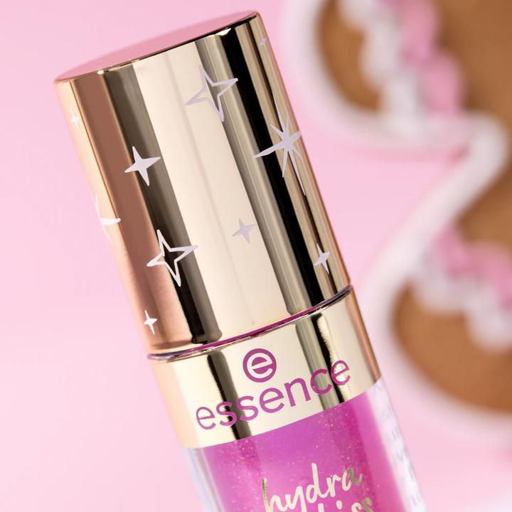 Actual product image essence The Most Wonderful Kiss Of The Year (Make up set)