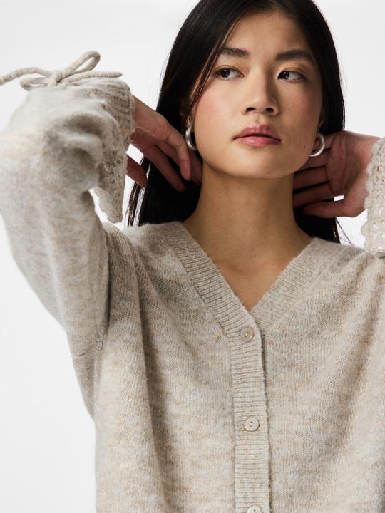 Produktbild Pieces PCSMILLA Strickjacke (L)