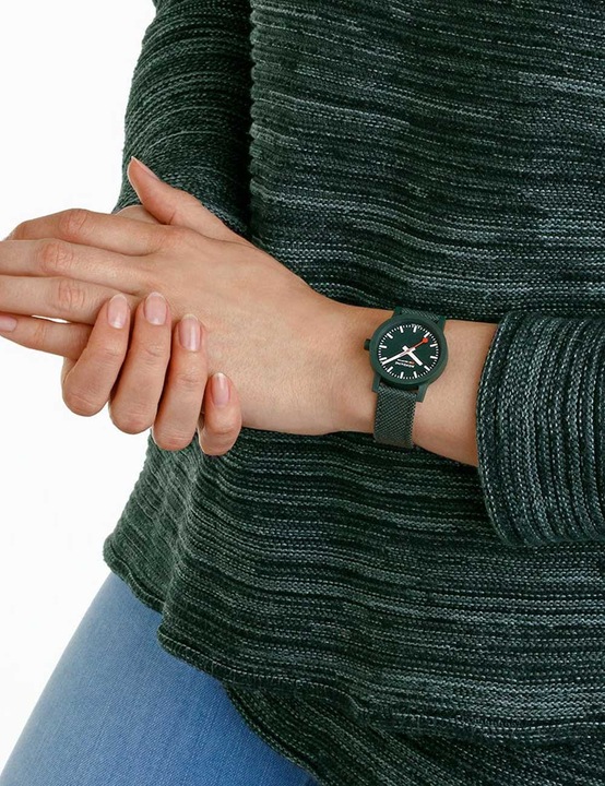 Immagine prodotto Mondaine essence 32 mm (Orologio da polso analogico, 32 mm)