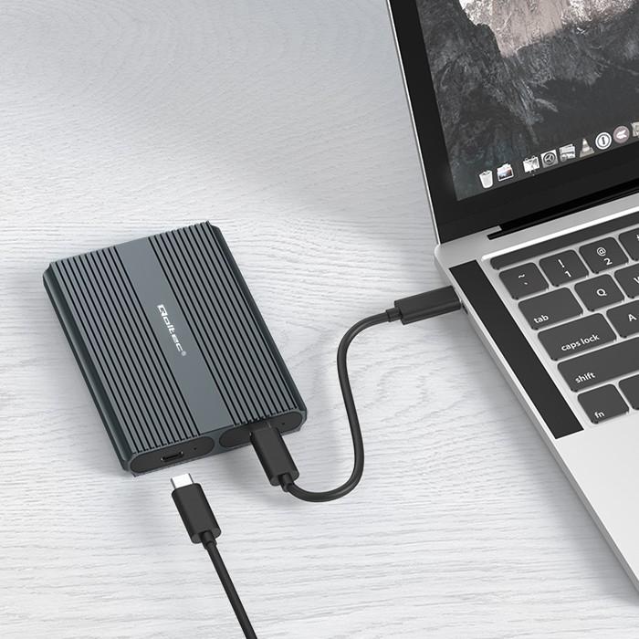 Produktbild Qoltec Obudowa | kieszeń na dysk M.2 SSD SATA | NVME | DUAL |USB-C (M.2)