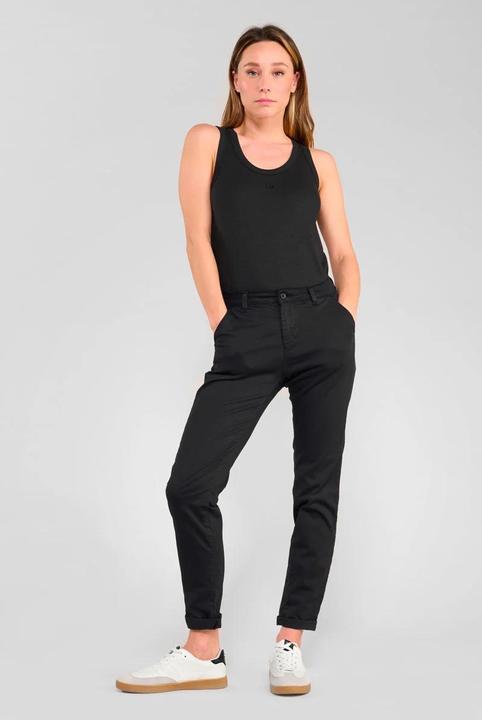 Actual product image Le Temps Des Cerises 's chino trousers dyli 6 (Frequency band 38 (2600 MHz))