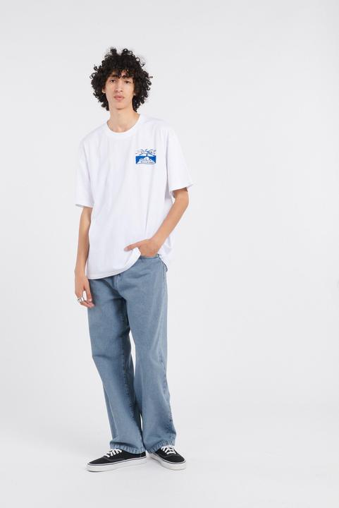 Actual product image Edwin Mount Fuji Dusk (L)