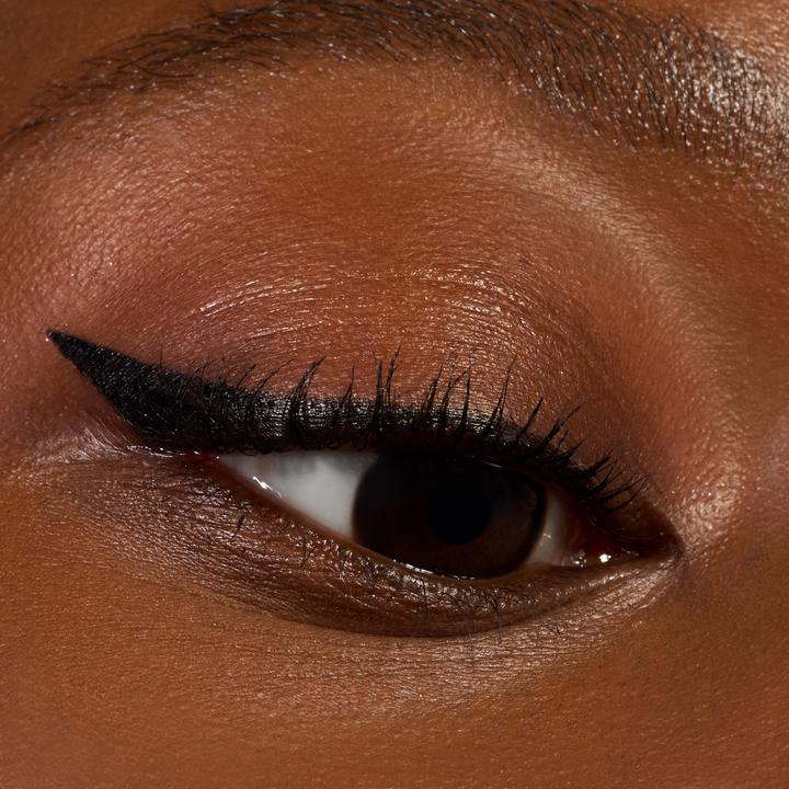 Actual product image essence Quick Wing (01 Black)