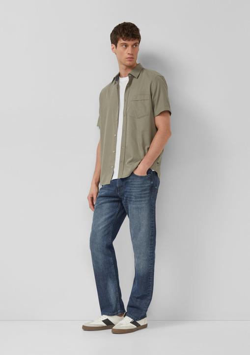 Immagine prodotto s.Oliver Regular Fit: Leichtes Kurzarmhemd mit Stickerei (M)