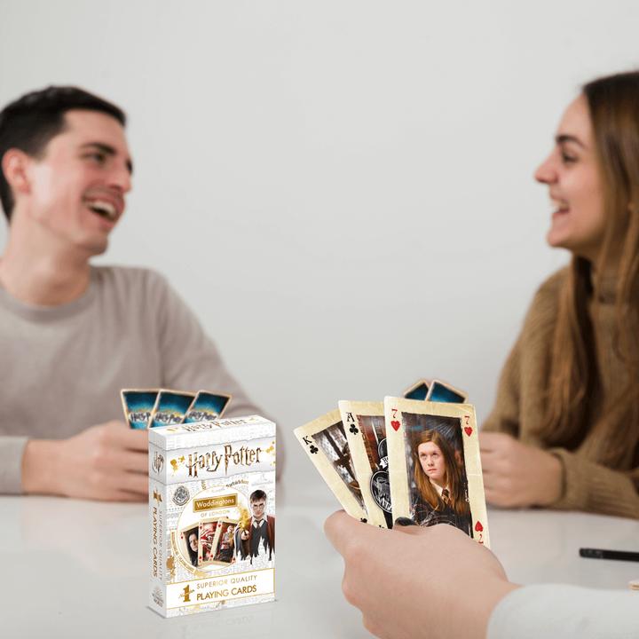 Actual product image Winning Moves Harry Potter Card Game Party