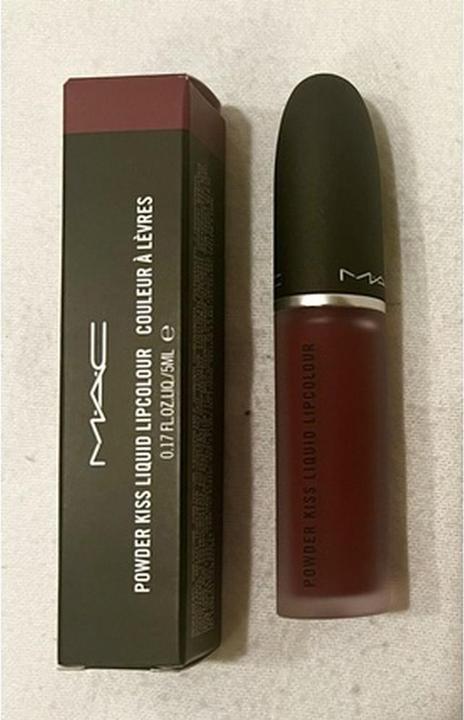 Produktbild MAC Cosmetics Powder Kiss Liquid Lipcolour (977 Fashion Emergency)