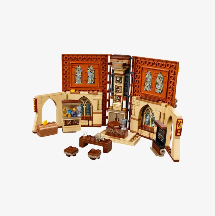 Image du produit LEGO Le moment de Poudlard : la classe de transformation (76382, LEGO Harry Potter)