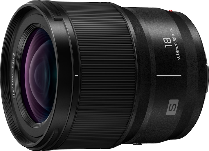 Panasonic Lumix S 18mm f/1.8 (L-Mount, full size)