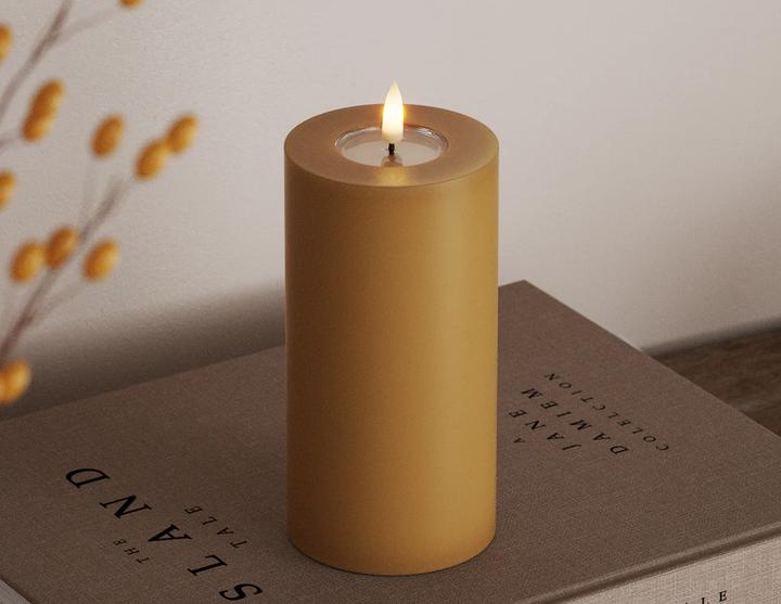 Produktbild Disco Möbel Stumpenkerze Curry