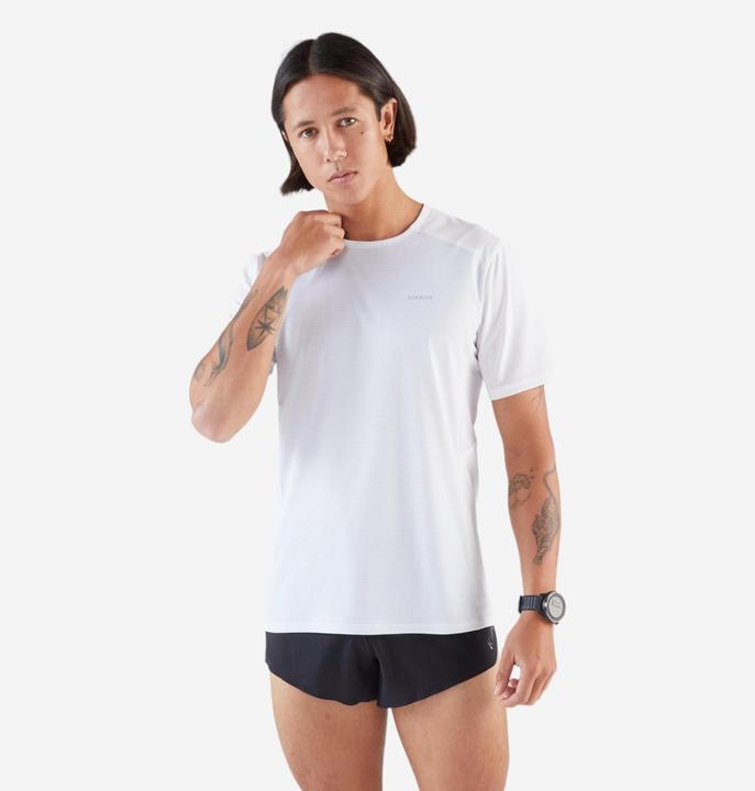 Actual product image Kiprun Laufshirt kurzarm Herren atmungsaktiv - Run weiss (L)