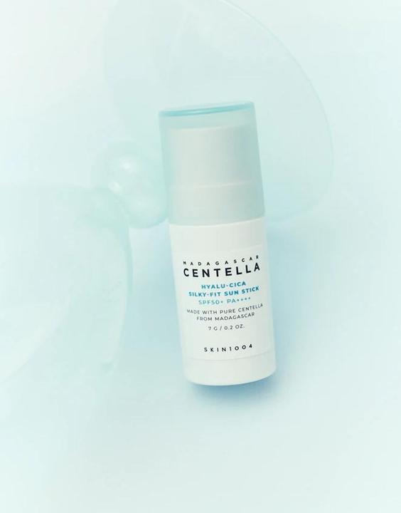 Produktbild Skin1004 Madagascar Centella Hyalu-Cica Silky-Fit (Sonnencreme, SPF 50+)