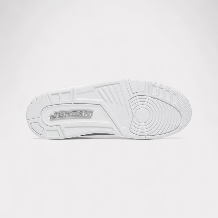 Actual product image Nike Air Jordan 3 Retro (40)