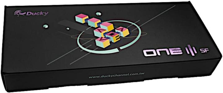 Produktbild Ducky One 3 Classic Pure White SF Gaming Tastatur, RGB LED - MX-Red (DE, Kabelgebunden)