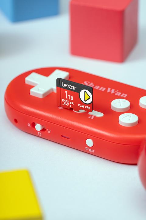 Produktbild Lexar Play Pro (1000 GB, microSD Express)