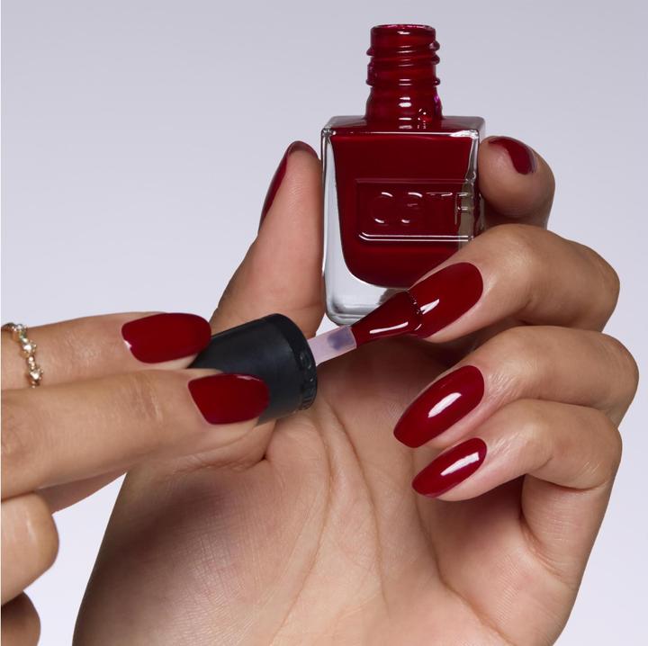 Actual product image Catrice Nagellack Gel Affair 021 Caught On The Red Carpet (021 Caught On The Red Carpet, Gel-Effect Nail Polish)