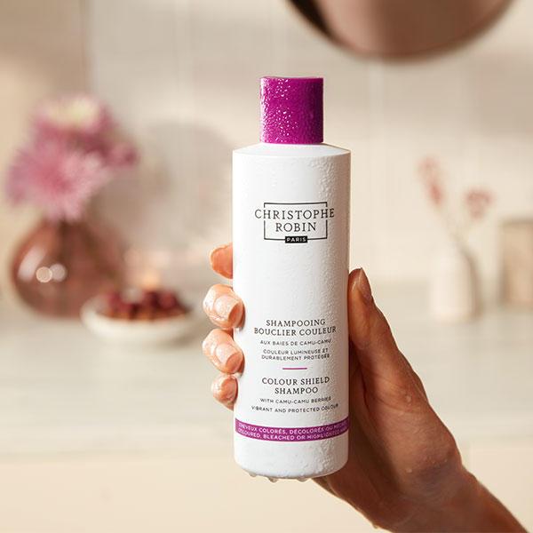 Actual product image Christophe Robin Colour Shield Shampoo with Camu Camu Berries (250 ml, Liquid shampoo)