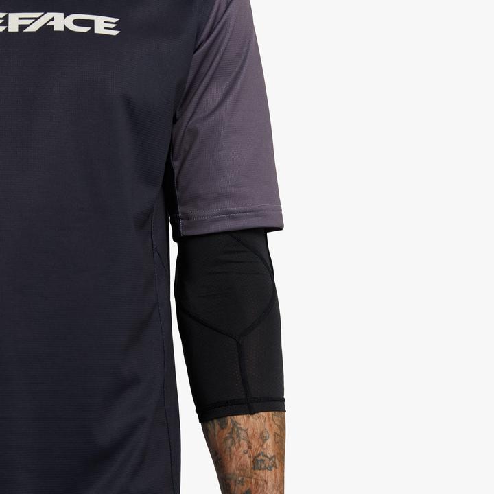 Image du produit Race Face Indy Elbow V2 (L, Coudes, Modèle unique)